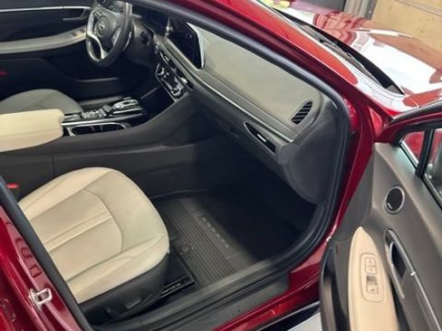 Used 2023 Hyundai Sonata Limited FWD image 15