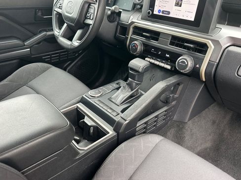 Certified 2024 Toyota Tacoma SR5 image 18