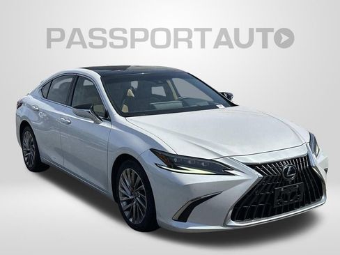 Used 2022 Lexus ES 350 Ultra Luxury w/ Accessory Package 2 FWD image 7