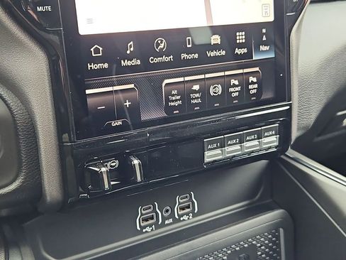 New 2026 RAM 3500 Laramie image 25