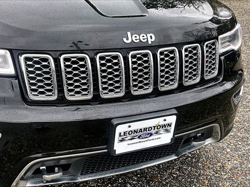 Used 2019 Jeep Grand Cherokee Overland image 28