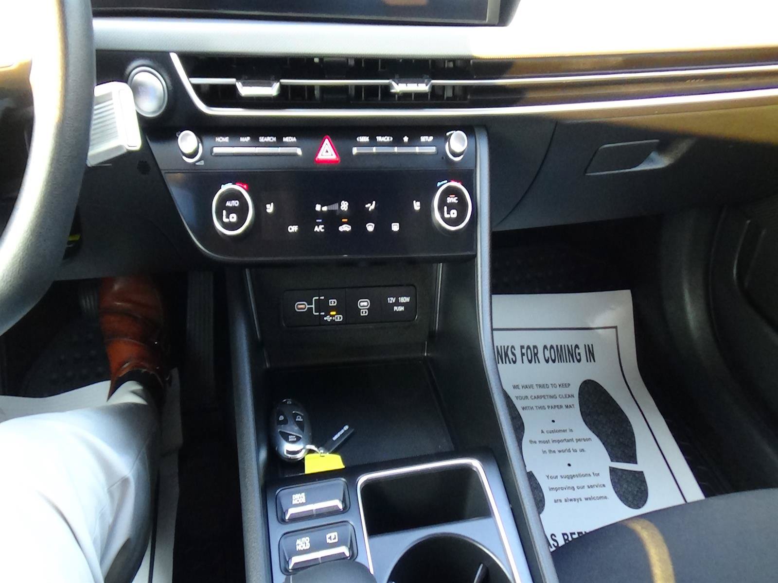 Used 2025 Hyundai Sonata SEL FWD image 25