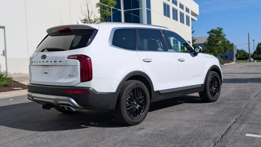 Used 2021 Kia Telluride S FWD image 3