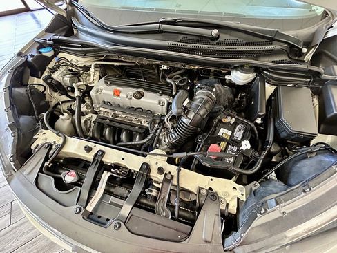 Used 2013 Honda CR-V EX-L image 17
