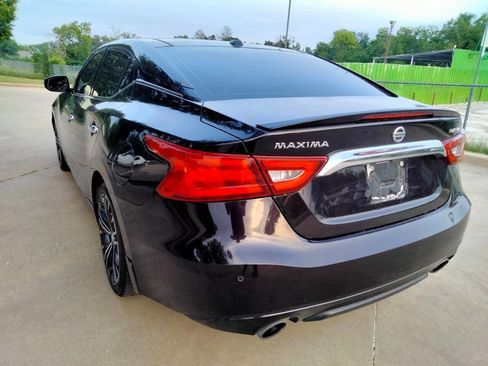 Used 2017 Nissan Maxima Platinum w/ Medallion Package FWD image 7