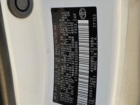 Used 2025 Toyota Camry LE FWD image 17