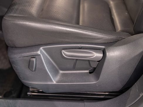 Used 2017 Volkswagen Tiguan S AWD/4WD image 22