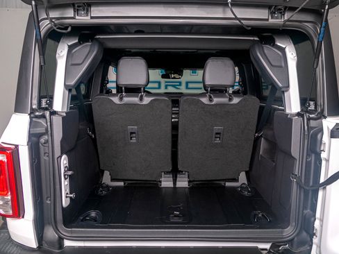 Used 2022 Ford Bronco Black Diamond image 28