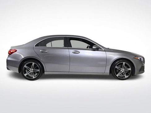 Used 2022 Mercedes-Benz A 220 image 6