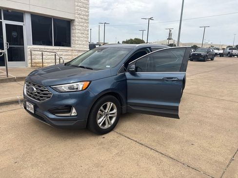 Used 2019 Ford Edge SEL w/ Equipment Group 201A FWD image 1