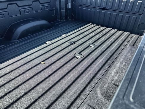 New 2026 GMC Sierra 3500 AT4 w/ AT4 Premium Plus Package image 18