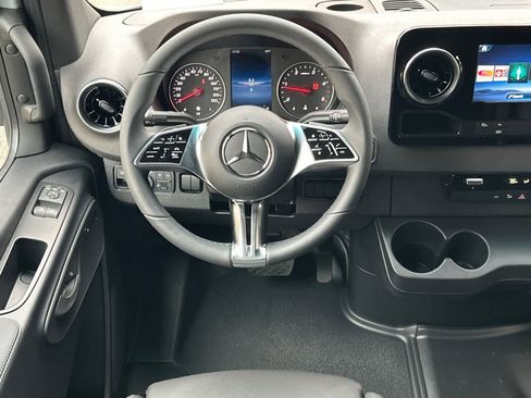 New 2026 Mercedes-Benz Sprinter 2500 image 12