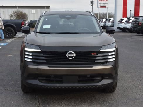 New 2026 Nissan Kicks SR w/ SR Premium Package image 2