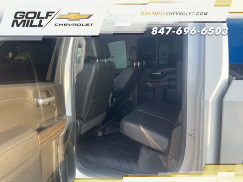 Used 2021 Chevrolet Silverado 1500 LT Trail Boss w/ Convenience Package II AWD/4WD image 9