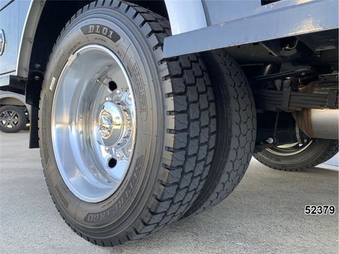 Used 2022 RAM 5500 4x4 Crew Cab image 21