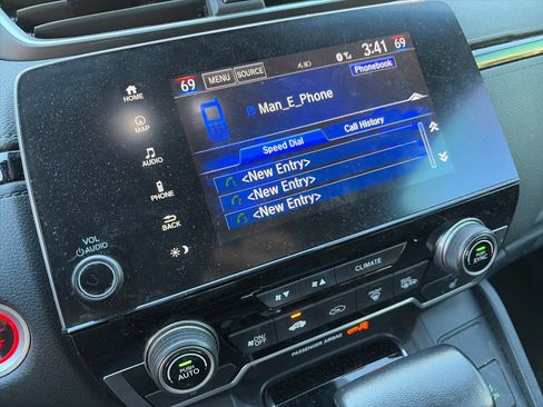 Used 2017 Honda CR-V Touring image 37