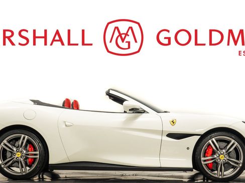 Used 2020 Ferrari Portofino image 45