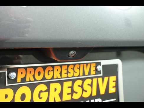 Used 2023 Jeep Grand Cherokee Laredo image 23