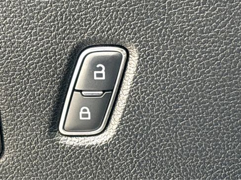 Used 2018 Ford F150 XLT w/ Equipment Group 301A Mid image 30