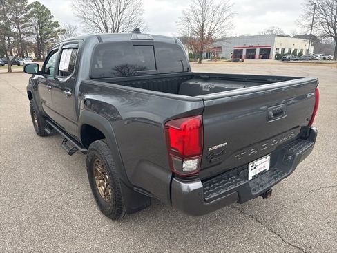 Used 2023 Toyota Tacoma Trail Edition image 3