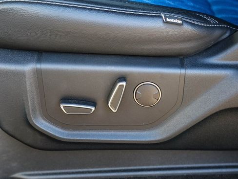 Used 2019 Ford F150 Raptor w/ Equipment Group 802A Luxury image 30