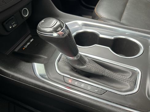 Used 2020 Chevrolet Traverse Premier w/ Redline Edition image 33