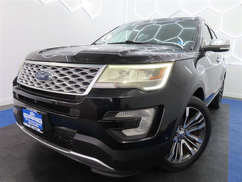 Used 2017 Ford Explorer Platinum AWD/4WD image 1