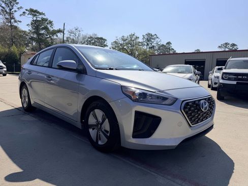 Used 2022 Hyundai Ioniq Blue image 6