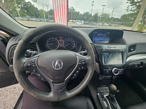 Used 2018 Acura ILX FWD image 8