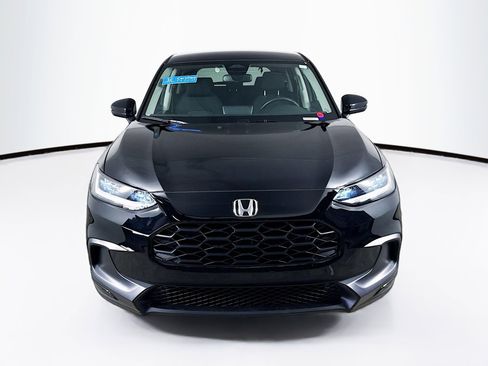 Certified 2026 Honda HR-V LX image 3