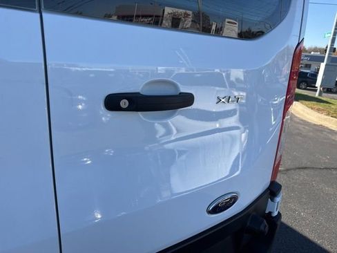 Used 2024 Ford Transit 350 XLT image 34