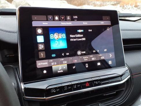 Used 2022 Jeep Compass Trailhawk image 17