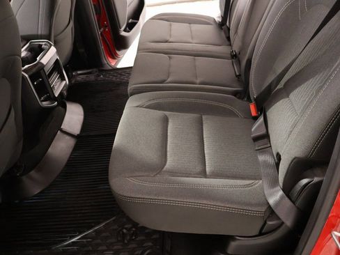 Used 2021 RAM 1500 Big Horn image 12