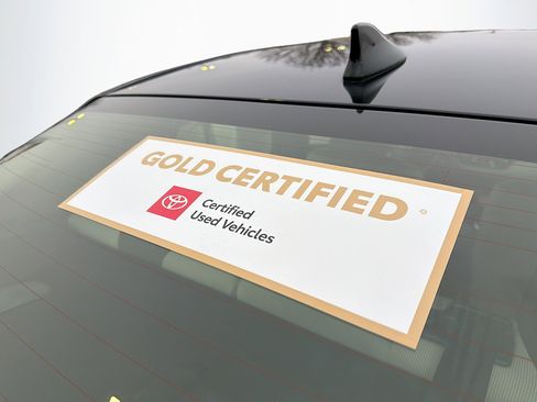 Used 2023 Toyota Corolla LE w/ LE Convenience Package image 19