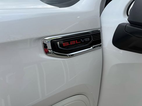 Used 2023 GMC Sierra 1500 Denali w/ Denali Reserve Package image 21