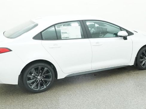 New 2026 Toyota Corolla SE image 18
