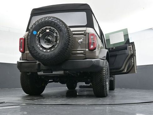 New 2025 Ford Bronco Outer Banks w/ Sasquatch Package image 36