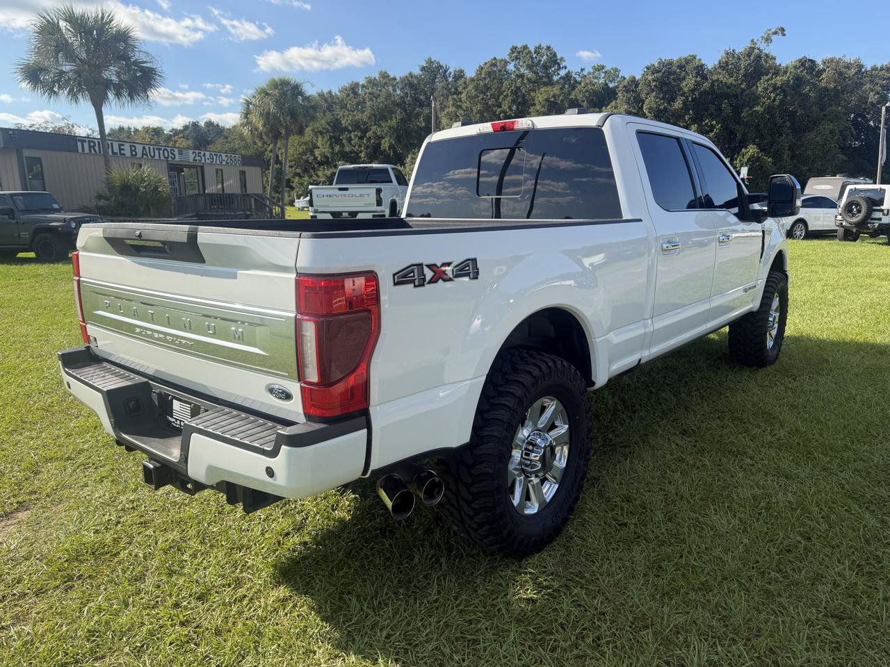 Used 2020 Ford F350 Platinum AWD/4WD image 4