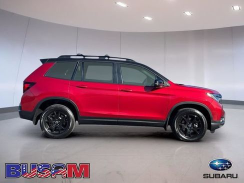 Used 2022 Honda Passport TrailSport image 3