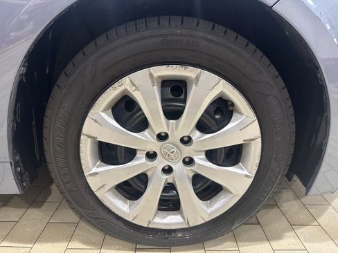 Used 2021 Toyota Corolla LE FWD image 13