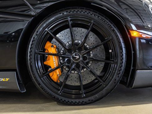Used 2020 McLaren 600LT Spider RWD image 29