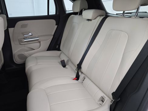 New 2026 Mercedes-Benz GLA 250 image 14