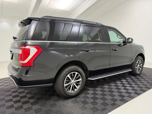 Used 2021 Ford Expedition XLT AWD/4WD image 6