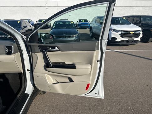 Used 2018 Kia Sportage EX w/ EX Technology Package AWD/4WD image 18