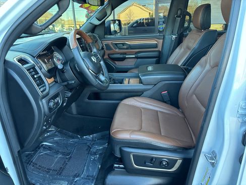 Used 2020 RAM 1500 Limited image 22