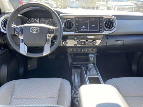 Used 2023 Toyota Tacoma SR5 w/ Technology Package image 10
