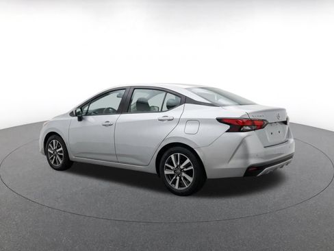 Used 2025 Nissan Versa SV FWD image 7