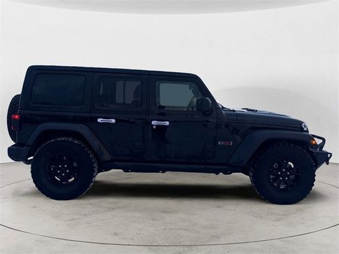 Used 2021 Jeep Wrangler Unlimited Sport image 6
