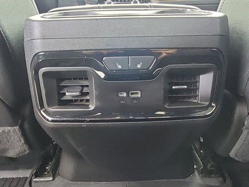Used 2023 GMC Sierra 1500 AT4 w/ AT4 Preferred Package image 27