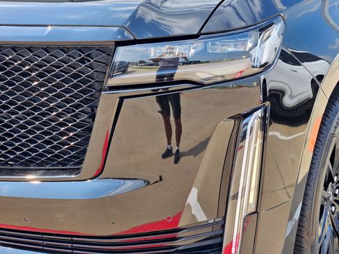 Used 2024 Cadillac Escalade Sport w/ Touring Package AWD/4WD image 10